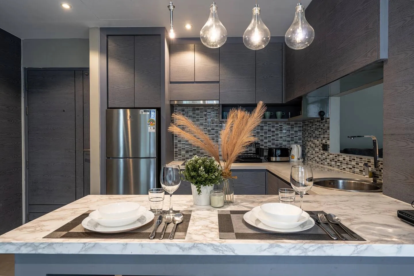 Suite Altair 2br|pool & Rooftopbar|citygate kamala 5
