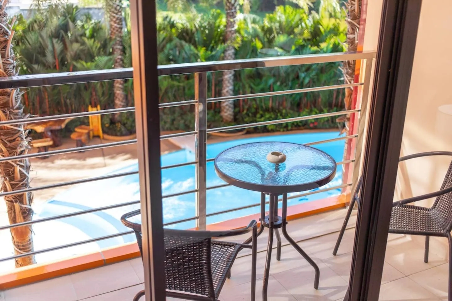 Zera Condo 1br | Pool view | nbc nai harn 2