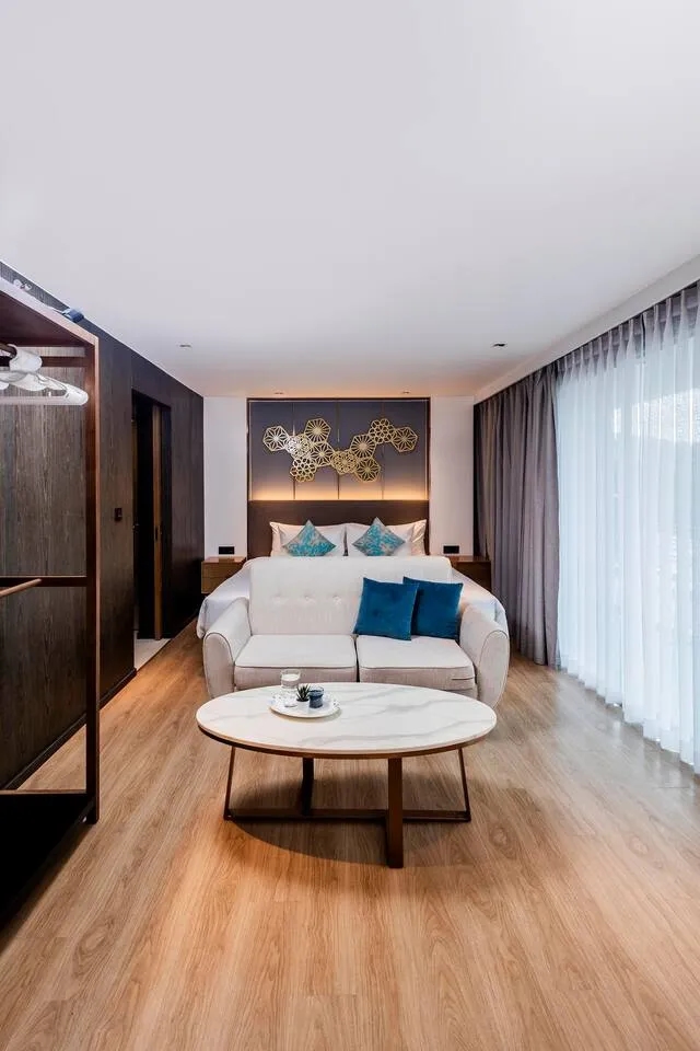 Studio Aurel 1br|tropical Views|shuttle to Naiharn 2
