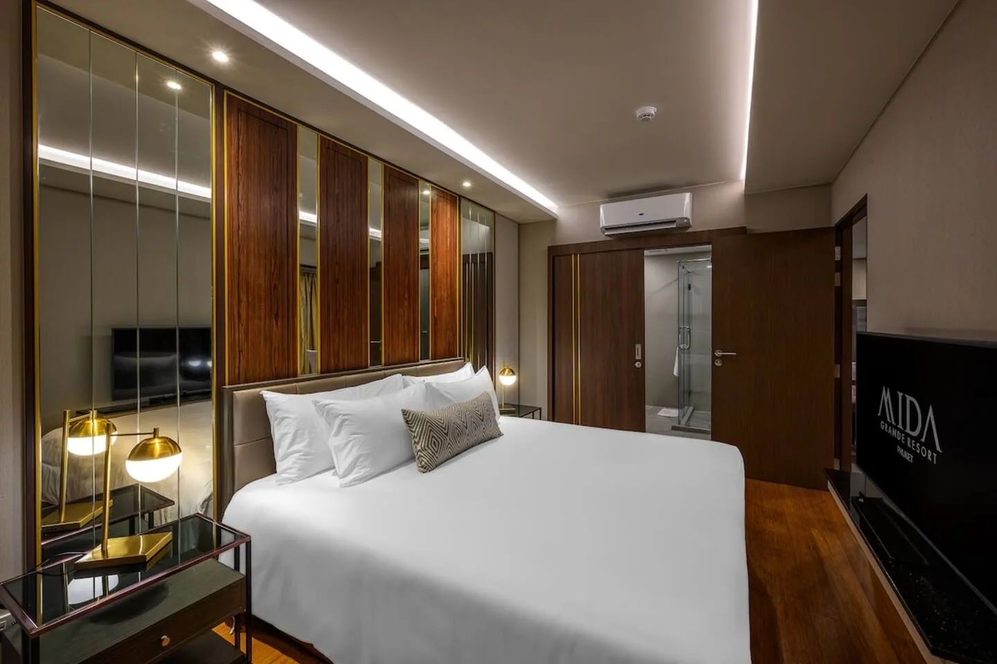 Suite Calista 2br|view & Jacuzzi|mida grande surin 3
