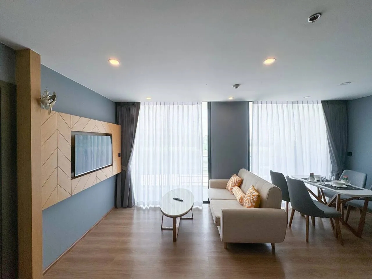 Suite Solis 2br | Resort pool view | 300m to rawai 3