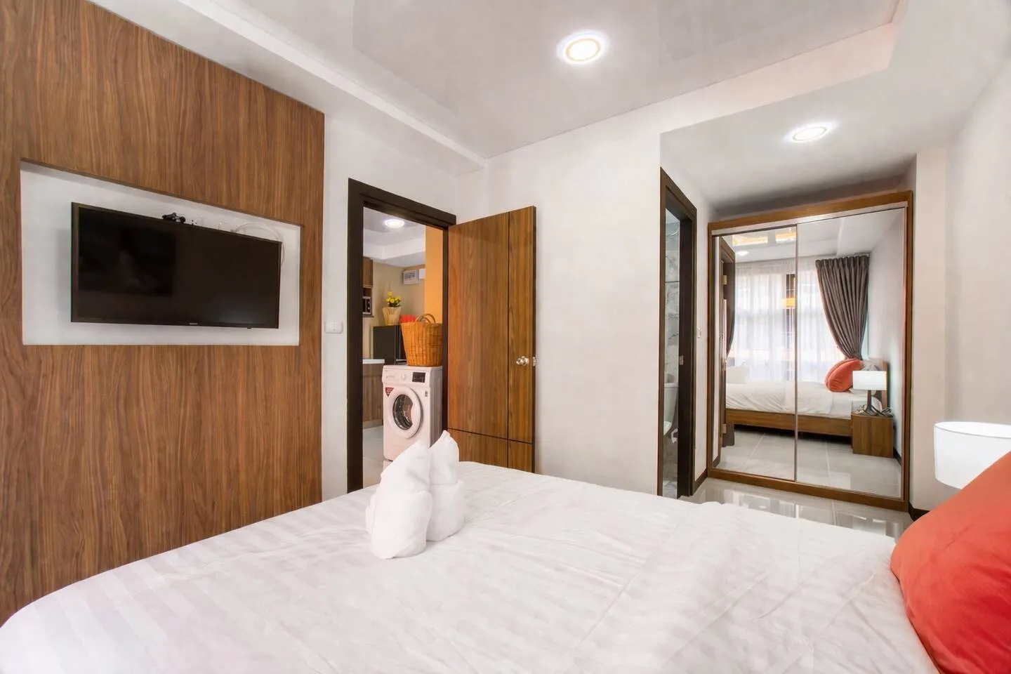 Vero Condo 1br | Garden view | nbc nai harn 5