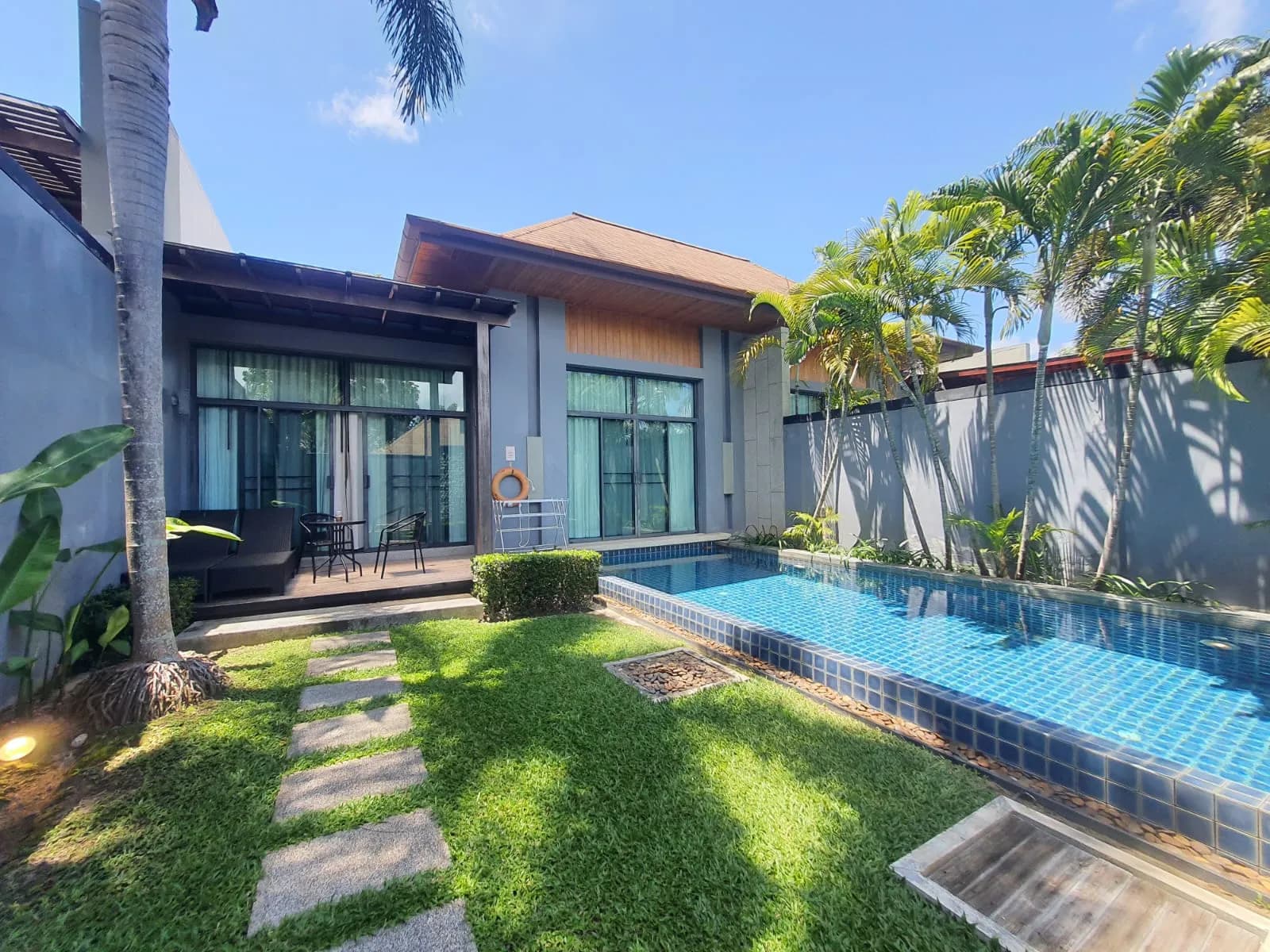 Saiyuan Estate · ONYX J3, photo 1