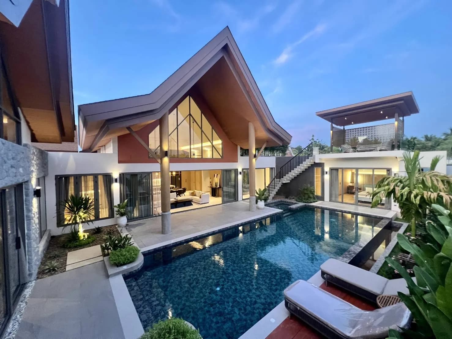 3_Exterior.jpg