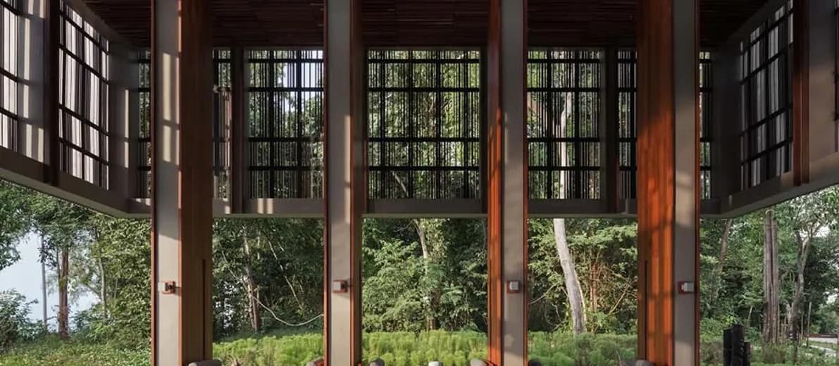 3-bedroom apartments with beach view in Bali 1