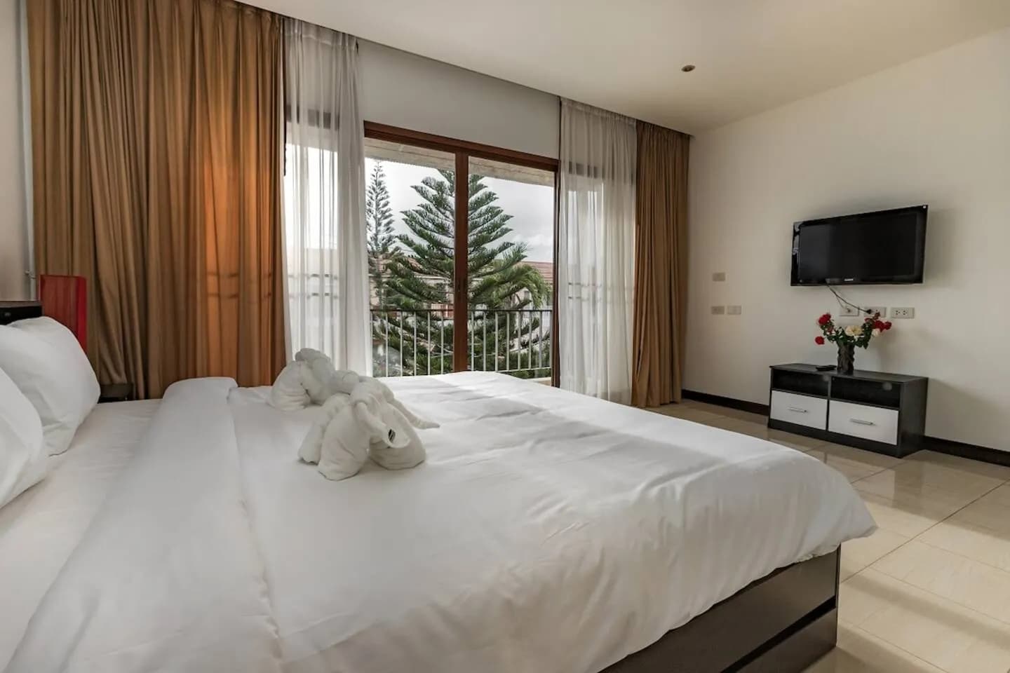Villa Belloro Bang Tao 3BR | East Residence 5