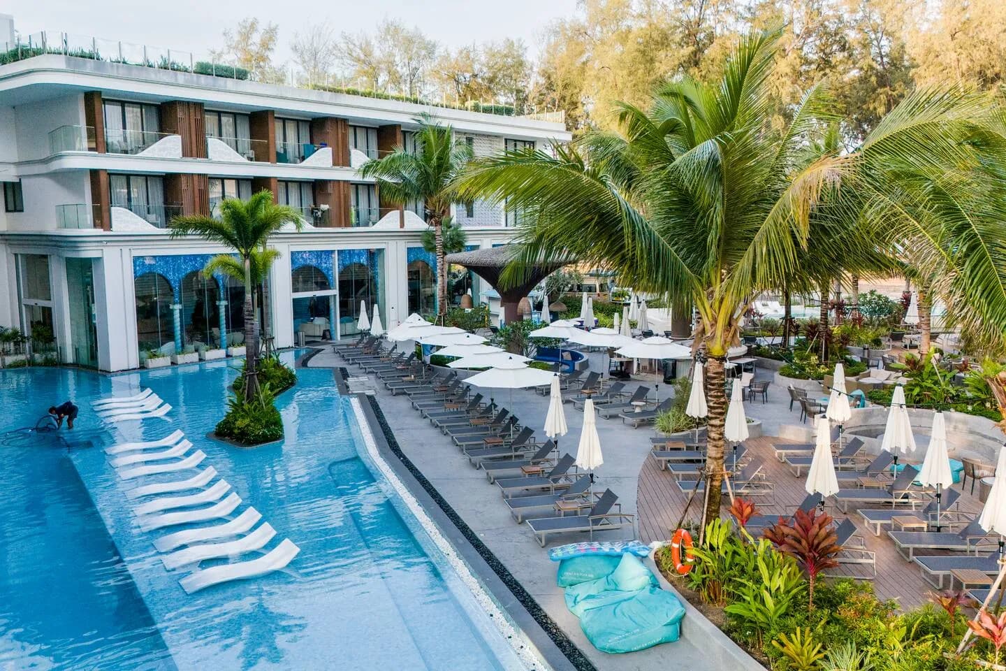 2BR Beachside Resort - 50m to the sea 1