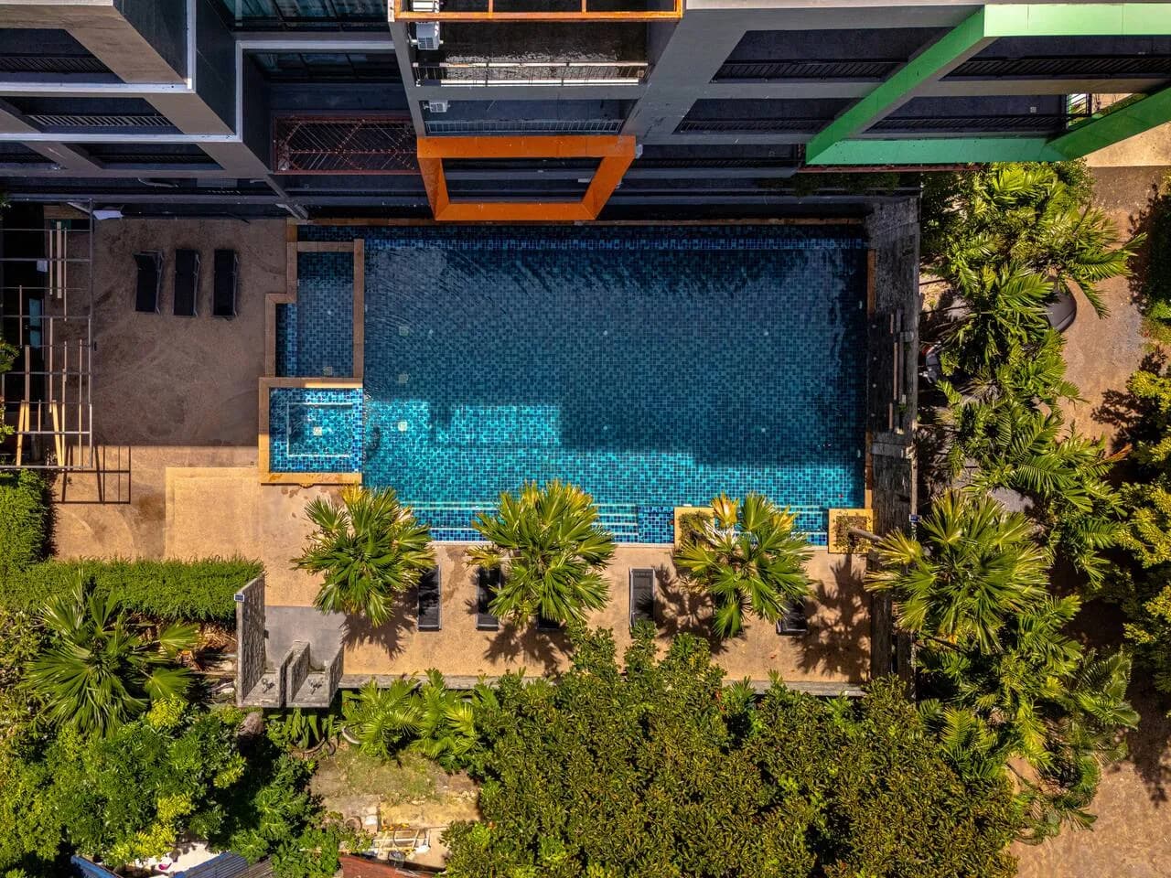 Suite Lumi 2br | Rooftop pool | relife nai harn 1