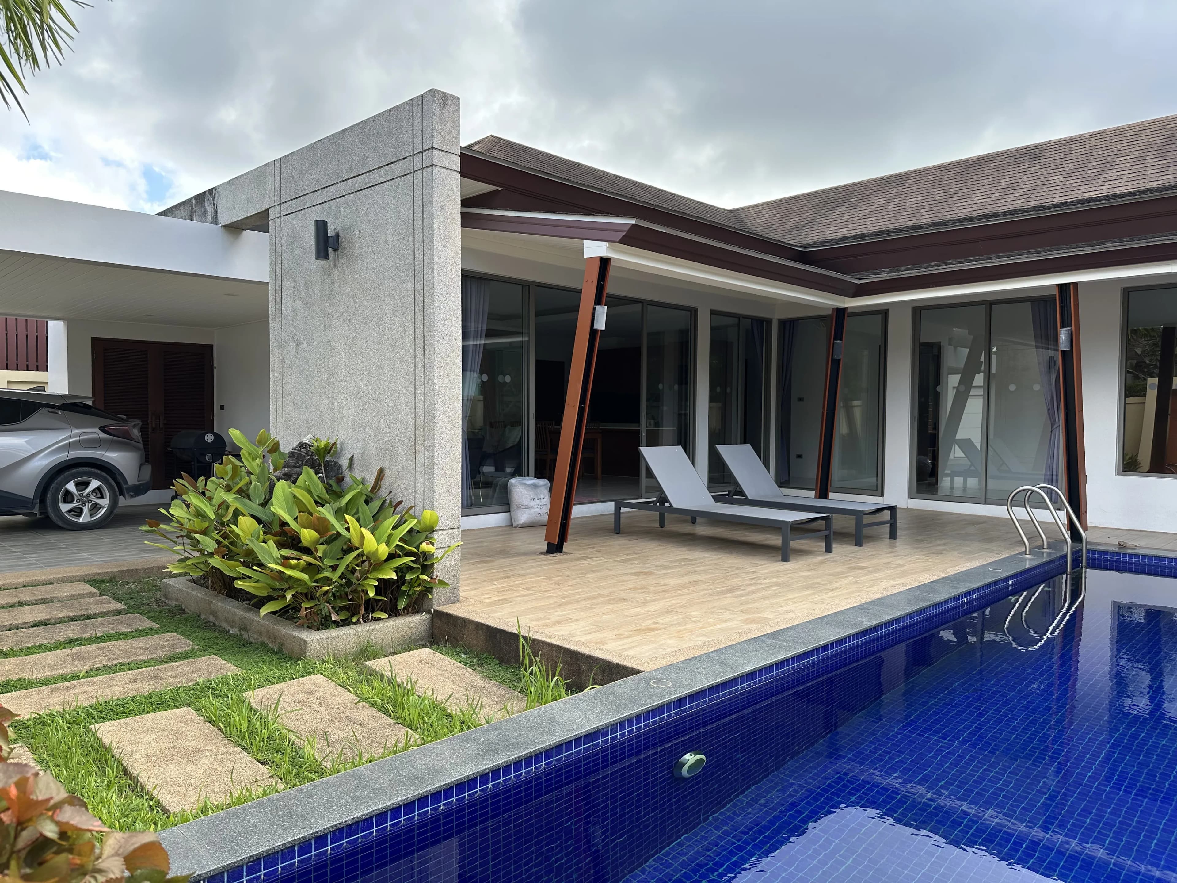 Bamboo Garden Villa · v.2